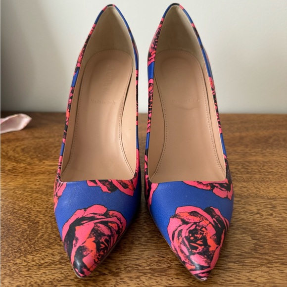 J Crew - Leather Pumps - Blue Floral - Size 7 - Picture 2 of 7